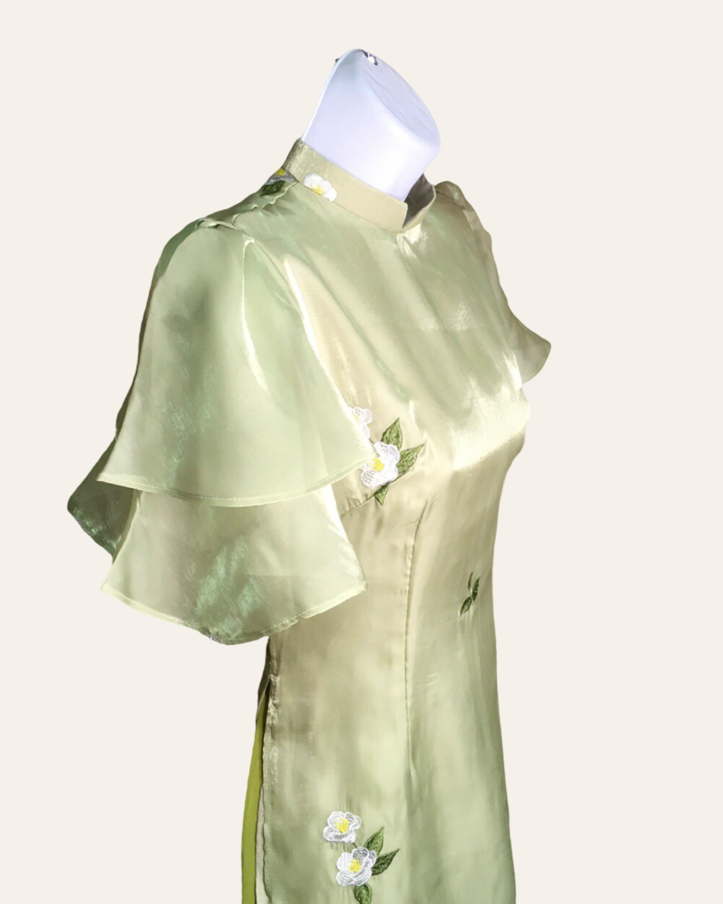 Green Chamomile Grace Ao Dai